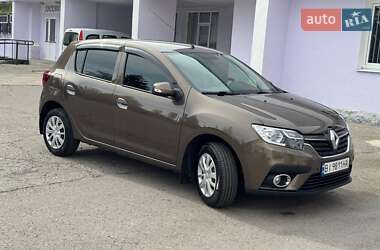 Хетчбек Renault Sandero 2021 в 