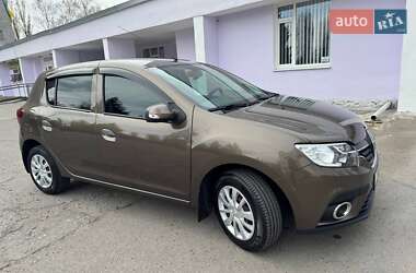 Хетчбек Renault Sandero 2021 в 