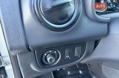 Хетчбек Renault Sandero 2020 в 