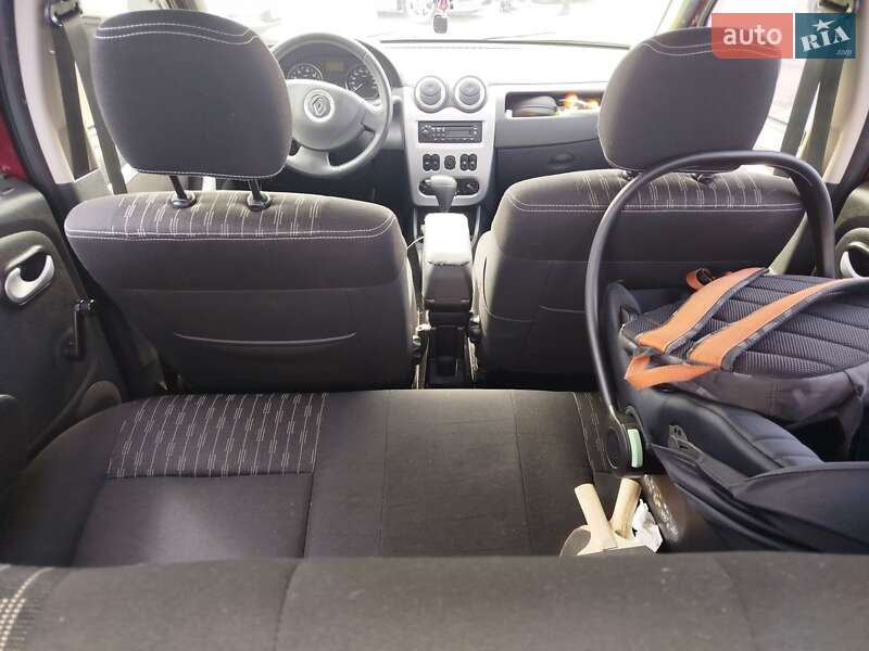 Хетчбек Renault Sandero 2012 в Києві