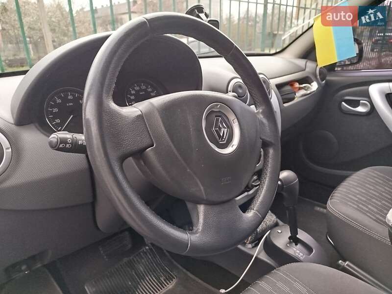Хетчбек Renault Sandero 2012 в Києві