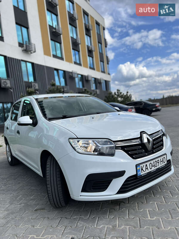 Хэтчбек Renault Sandero 2022 в Киеве