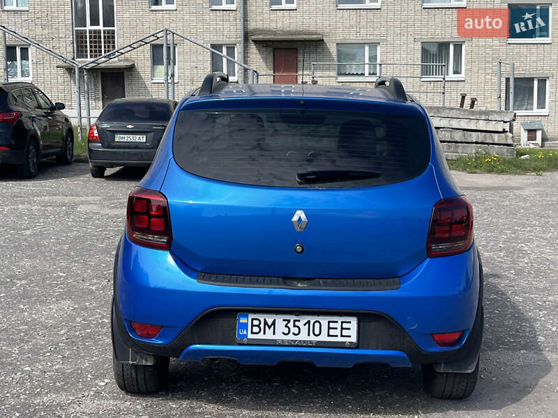 Хетчбек Renault Sandero 2015 в Глухові