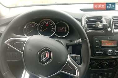 Хэтчбек Renault Sandero 2020 в 