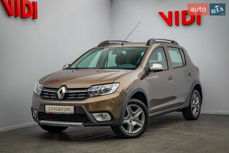 Хетчбек Renault Sandero 2019 в 