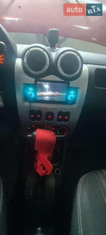 Хетчбек Renault Sandero 2011 в Одесі