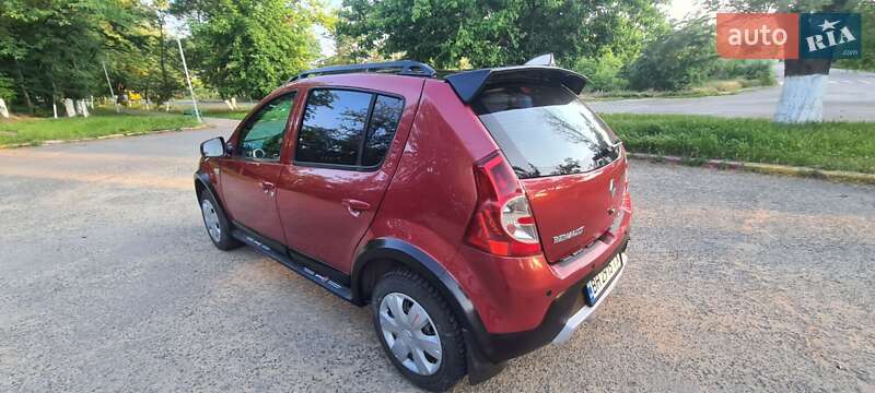 Хетчбек Renault Sandero 2011 в Одесі