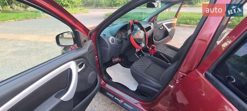 Хетчбек Renault Sandero 2011 в Одесі