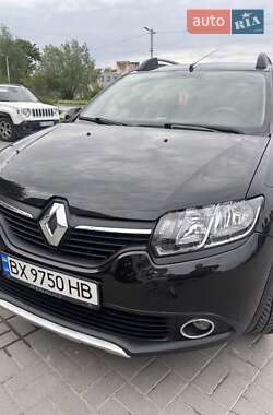 Хэтчбек Renault Sandero 2013 в Каменец-Подольском