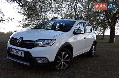 Хетчбек Renault Sandero 2017 в Арцизові
