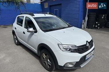 Хэтчбек Renault Sandero 2021 в Киеве