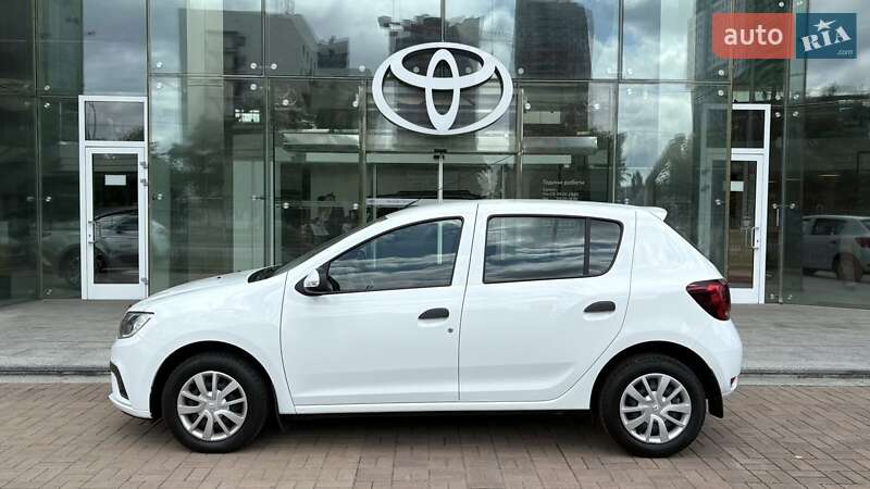 Хэтчбек Renault Sandero 2020 в Киеве