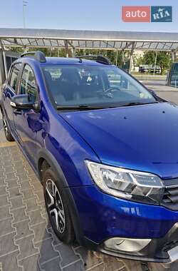 Хэтчбек Renault Sandero 2020 в 