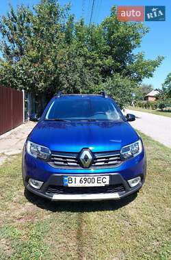 Хетчбек Renault Sandero 2020 в Полтаві