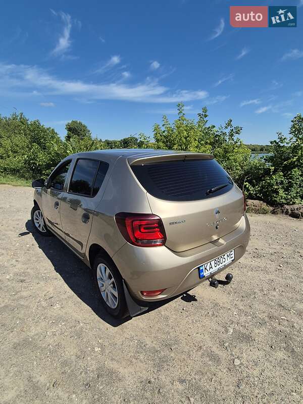 Хетчбек Renault Sandero 2020 в Яготині