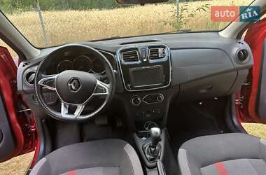 Хэтчбек Renault Sandero 2019 в 