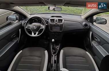 Хетчбек Renault Sandero 2017 в 