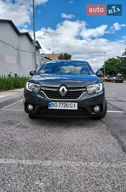Хэтчбек Renault Sandero 2020 в 