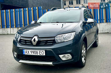 Хетчбек Renault Sandero 2017 в Києві
