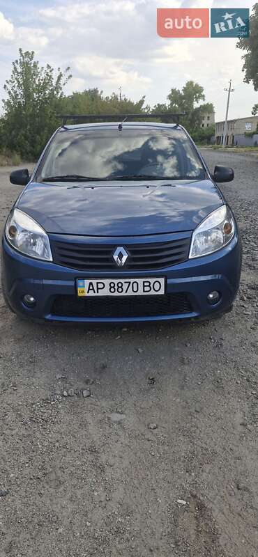Renault Sandero 2010 Renault Sandero 2010