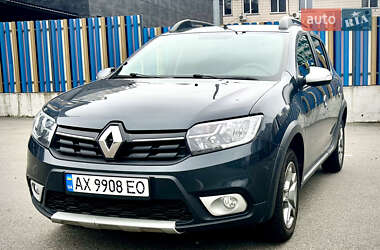 Хэтчбек Renault Sandero 2017 в Харькове