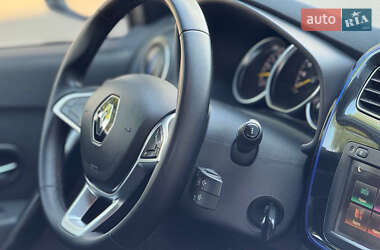 Хэтчбек Renault Sandero 2020 в 