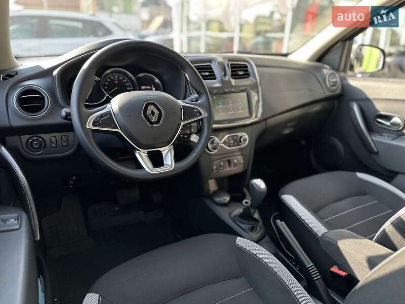 Хэтчбек Renault Sandero 2020 в Киеве