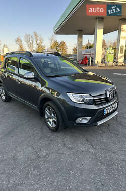Хэтчбек Renault Sandero 2020 в Каменском