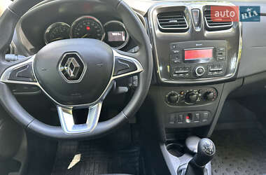 Хэтчбек Renault Sandero 2019 в 