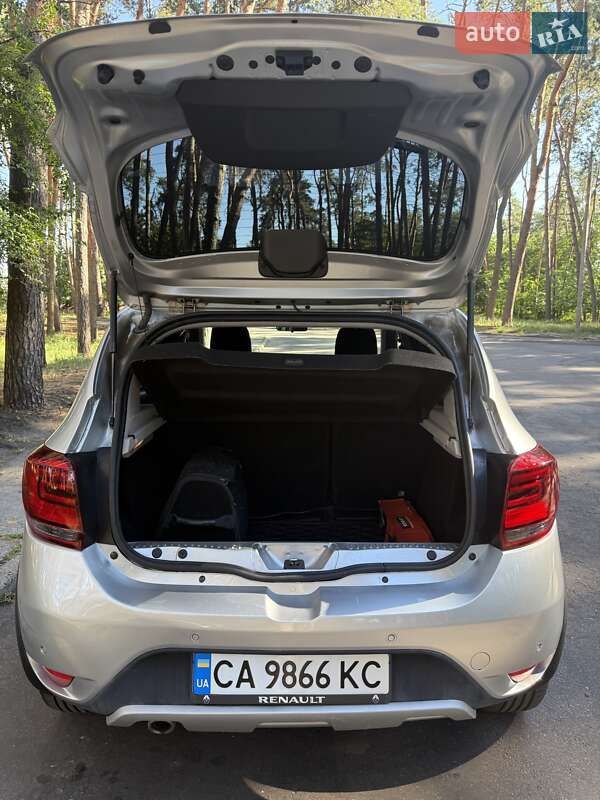 Хэтчбек Renault Sandero 2019 в Черкассах фото 11 Хэтчбек Renault Sandero 2019 в Черкассах