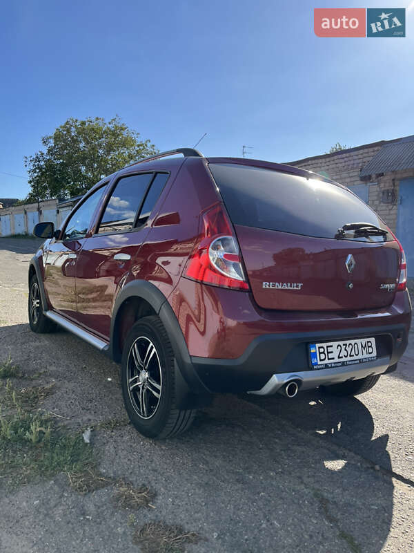 Хетчбек Renault Sandero 2011 в Миколаєві