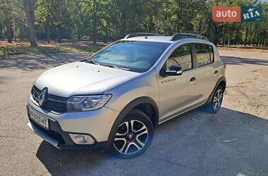 Хэтчбек Renault Sandero 2020 в 