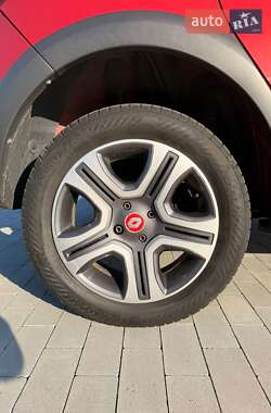 Хетчбек Renault Sandero 2019 в  фото 7 Хетчбек Renault Sandero 2019 в