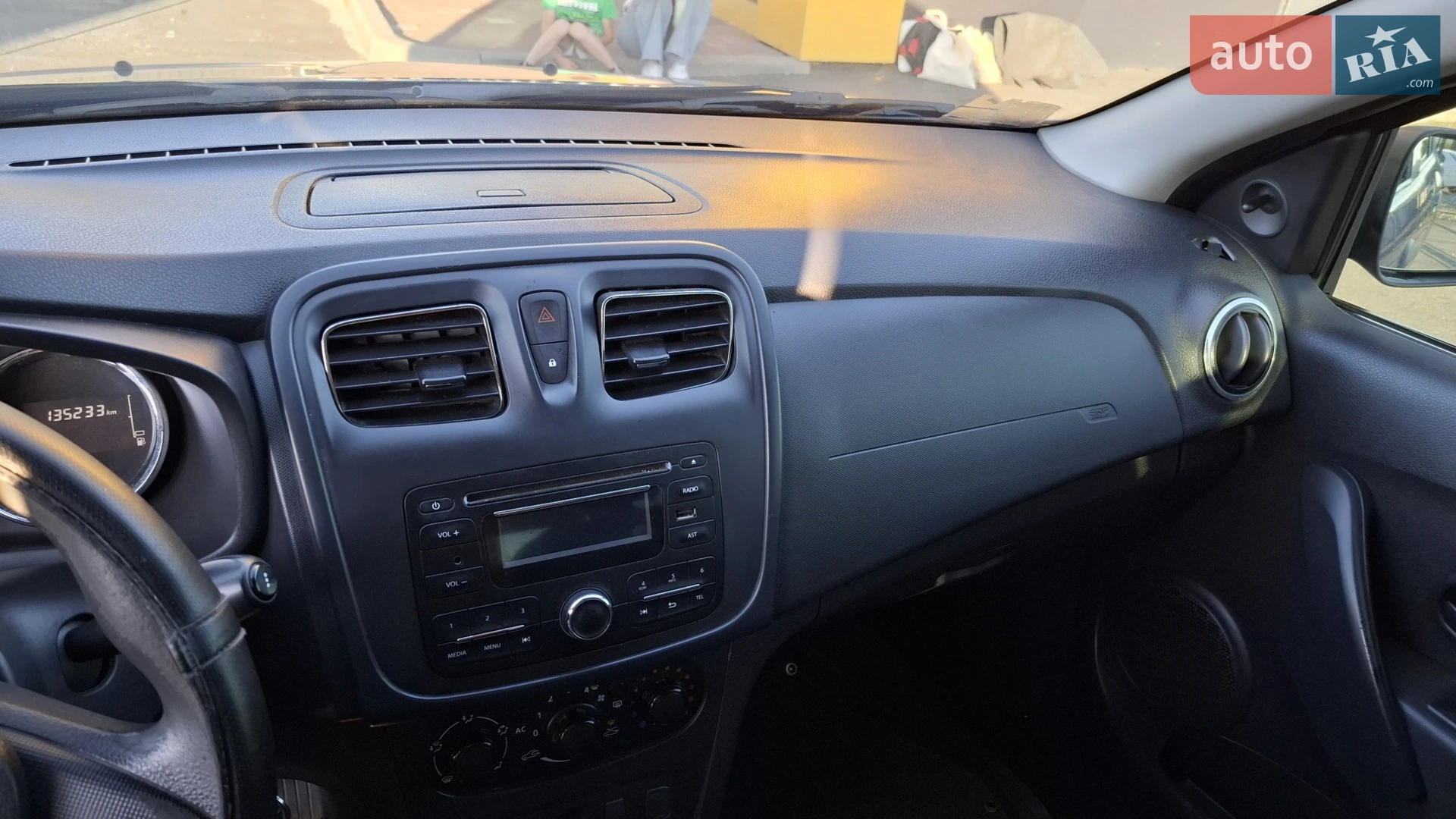 2013 Renault Sandero - мініатюра 12