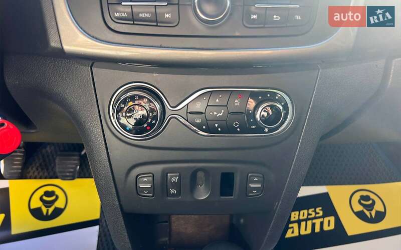 Хэтчбек Renault Sandero 2014 в Ивано-Франковске