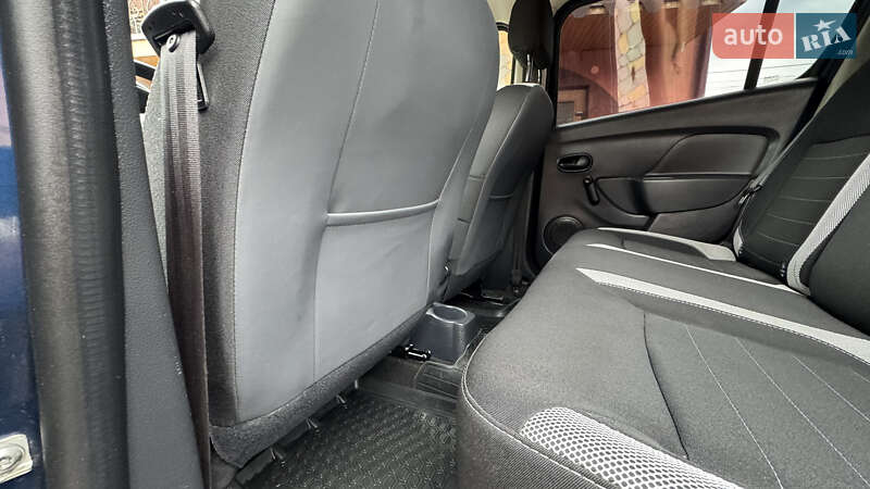 Хэтчбек Renault Sandero 2019 в Сваляве