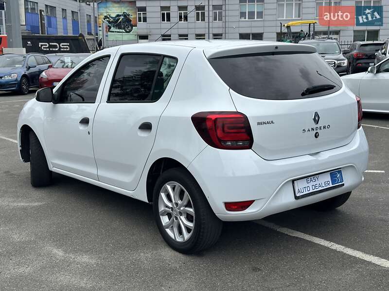 Хэтчбек Renault Sandero 2019 в Киеве