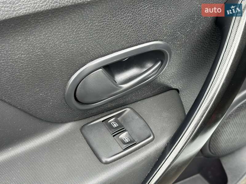 Хэтчбек Renault Sandero 2019 в Киеве