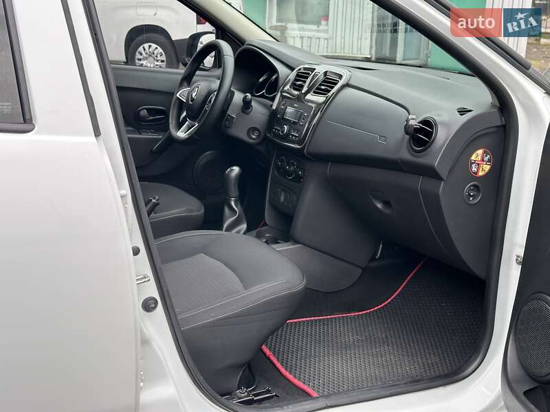 Хэтчбек Renault Sandero 2019 в Киеве