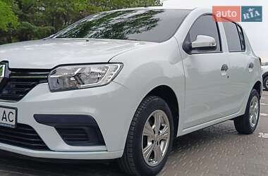 Хэтчбек Renault Sandero 2020 в 