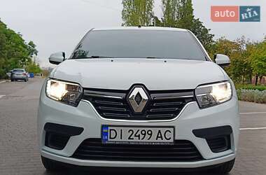 Хэтчбек Renault Sandero 2020 в 