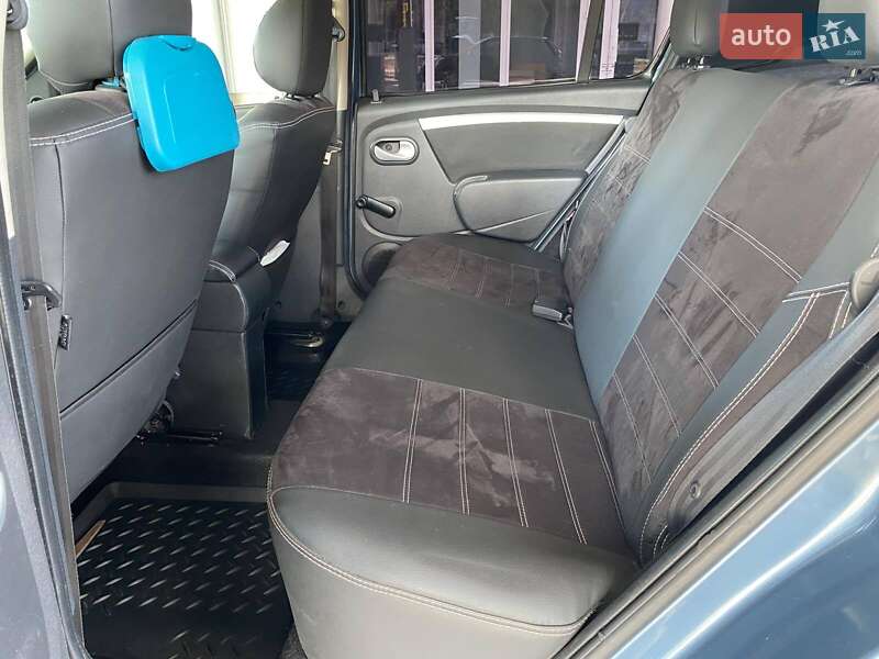 Хетчбек Renault Sandero 2011 в Миколаєві