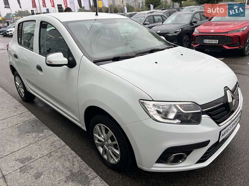 Хэтчбек Renault Sandero 2019 в Киеве