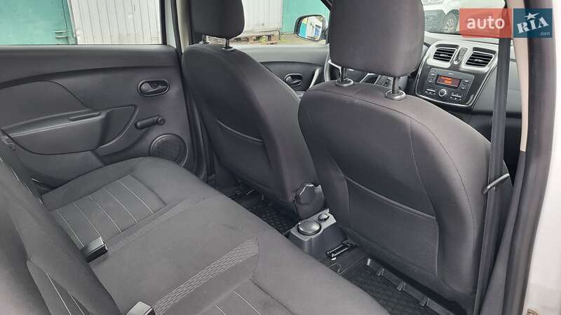 Хэтчбек Renault Sandero 2020 в Киеве