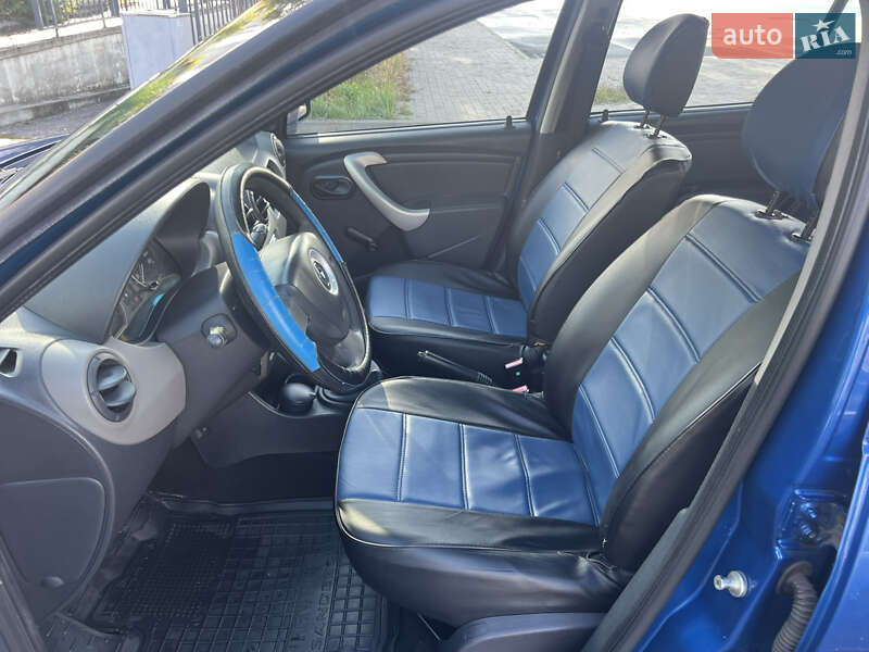 Хетчбек Renault Sandero 2009 в Києві