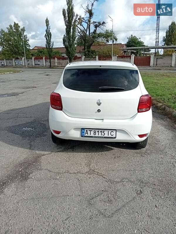 Хетчбек Renault Sandero 2020 в Києві фото 4 Хетчбек Renault Sandero 2020 в Києві