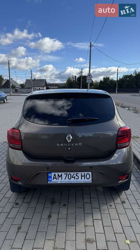Хетчбек Renault Sandero 2020 в Житомирі фото 3 Хетчбек Renault Sandero 2020 в Житомирі
