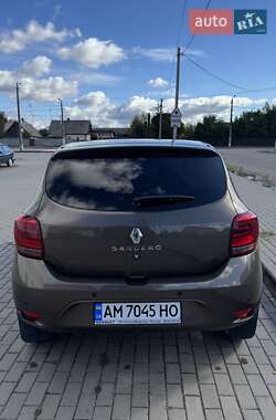 Хэтчбек Renault Sandero 2020 в 