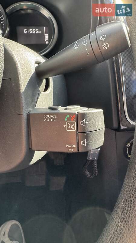 Хетчбек Renault Sandero 2020 в Житомирі фото 8 Хетчбек Renault Sandero 2020 в Житомирі