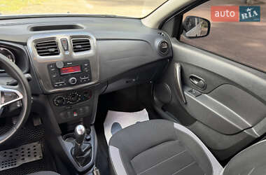 Хэтчбек Renault Sandero 2021 в 